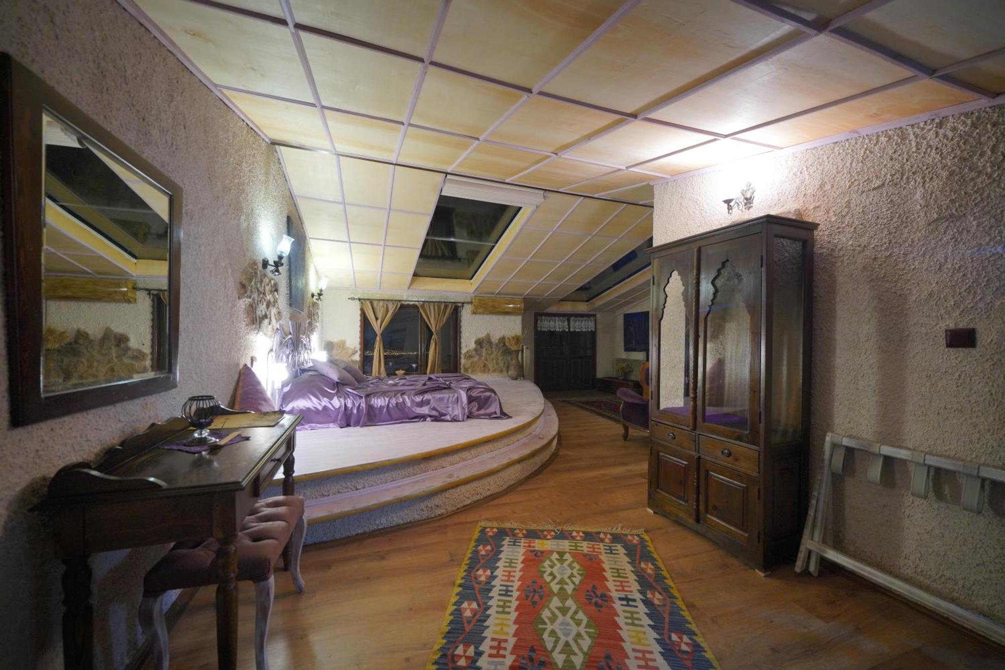 Karlik Evi Hotel - Special Category Uchisar Exterior photo